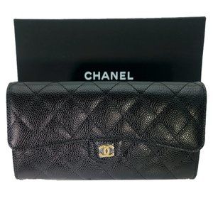 **SOLD** 🎁 with tags! Black & Gold Caviar Quilted Large Gusset Flap Wallet